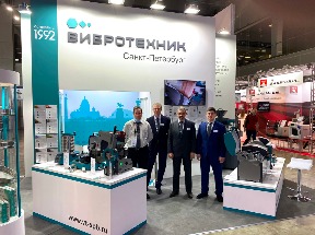 "ВИБРОТЕХНИК" представил лабораторное оборудование на выставке "Аналитика Экспо-2021" в Москве